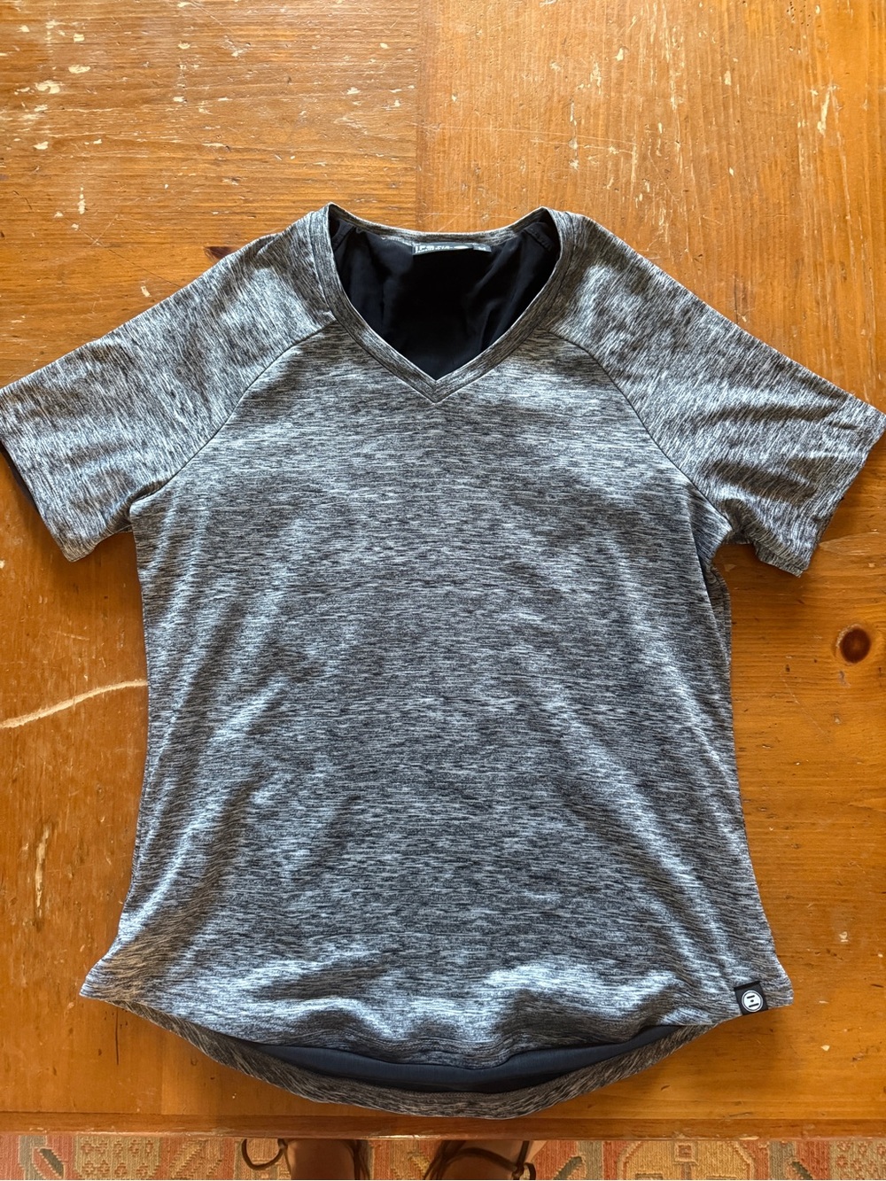 IFG now Forme Science Women's Heathered V-Neck Posture Top — Gray